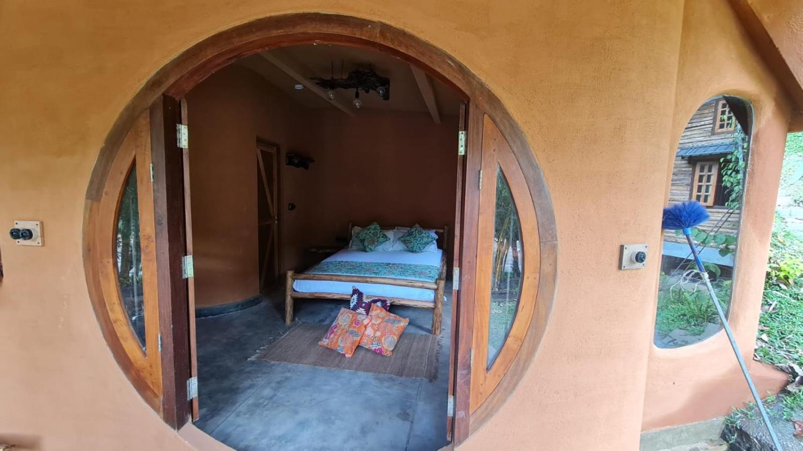 Aya Natural Udumbanshola Dış mekan fotoğraf